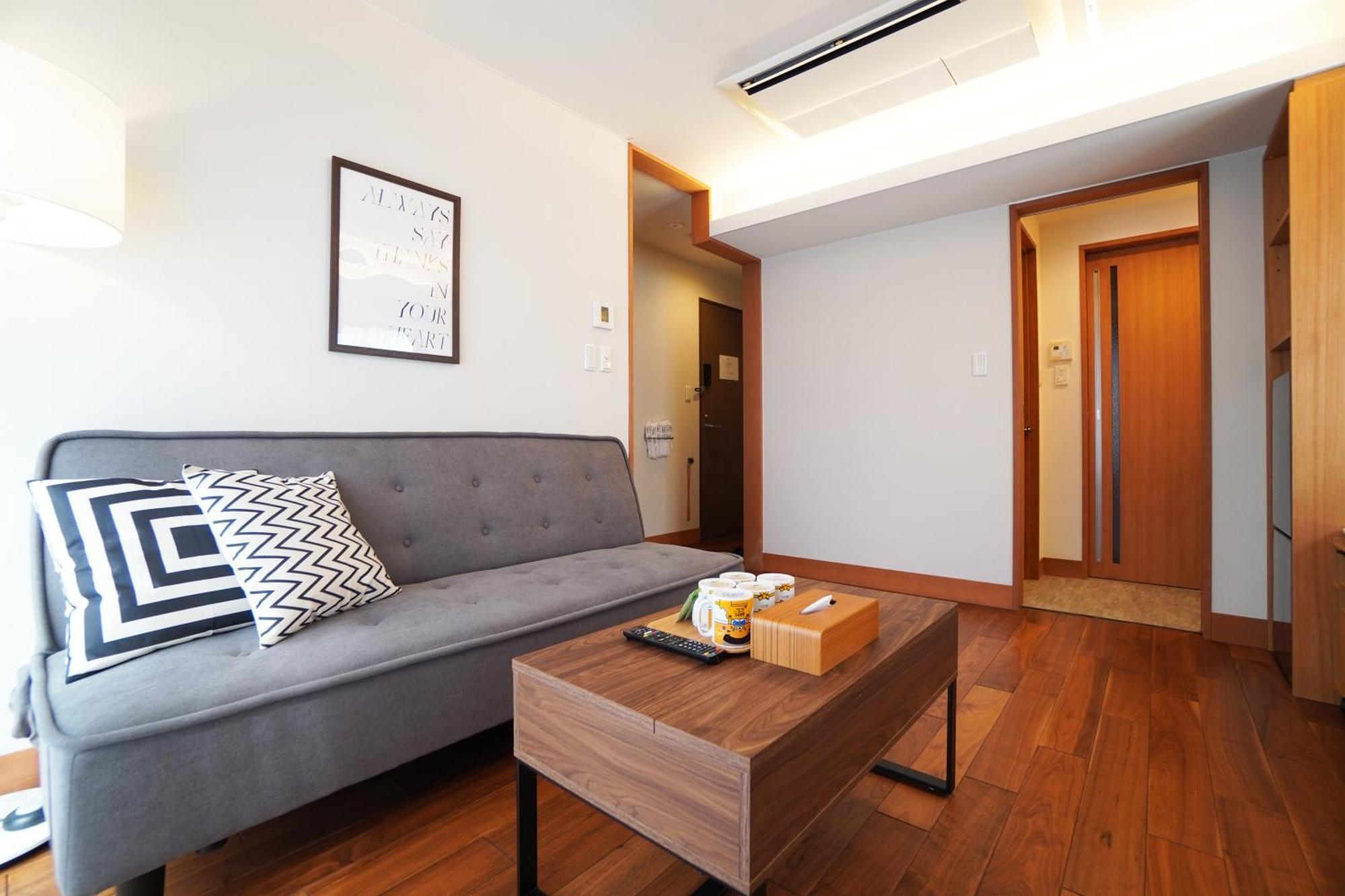 Tsurigane Building Apartment Osaka Exterior photo